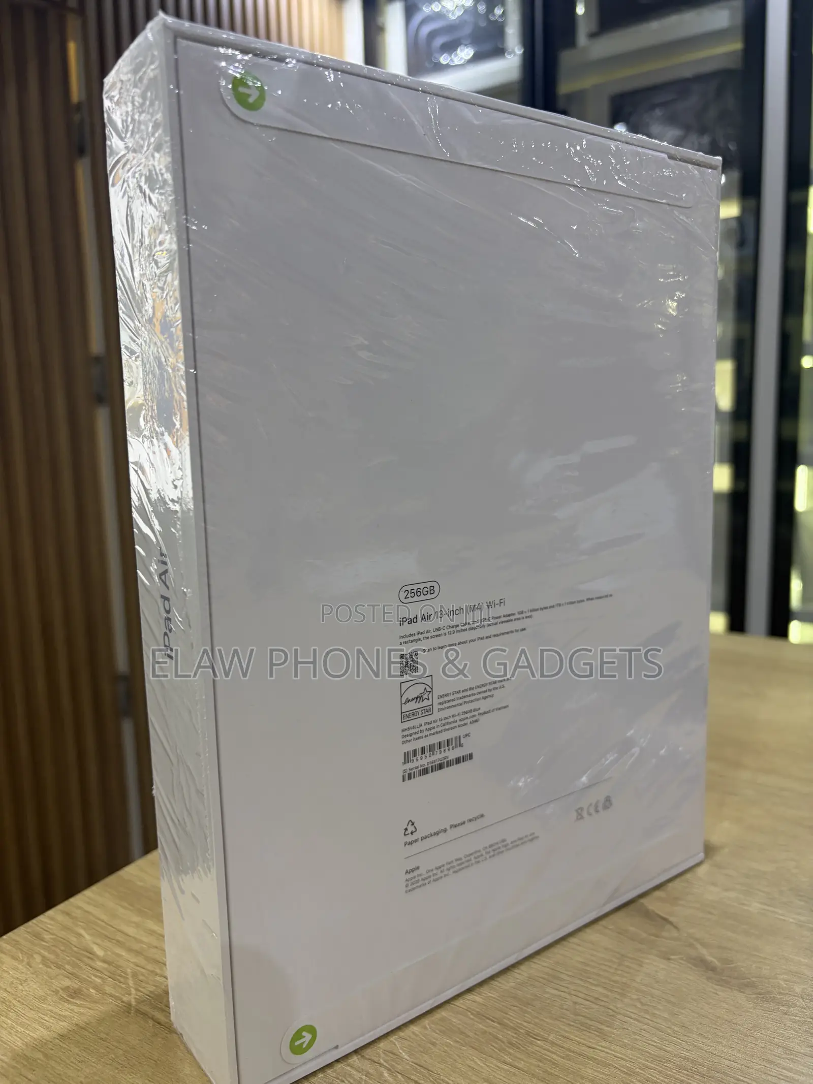 New Apple iPad Air 13 (2025) 256 GB