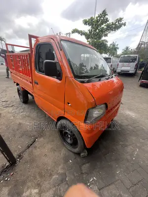 Suzuki Every 2012 Orange