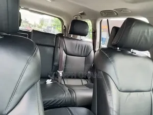 Lexus LX 570 AWD 2014 White