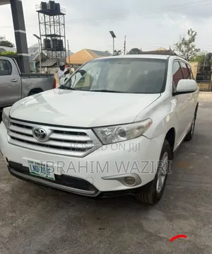 Toyota Highlander 2013 White