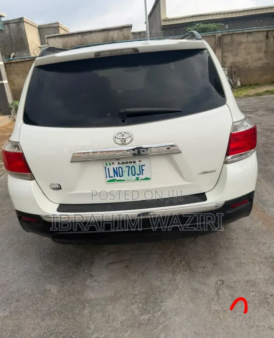 Toyota Highlander 2013 White