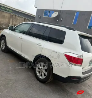 Toyota Highlander 2013 White