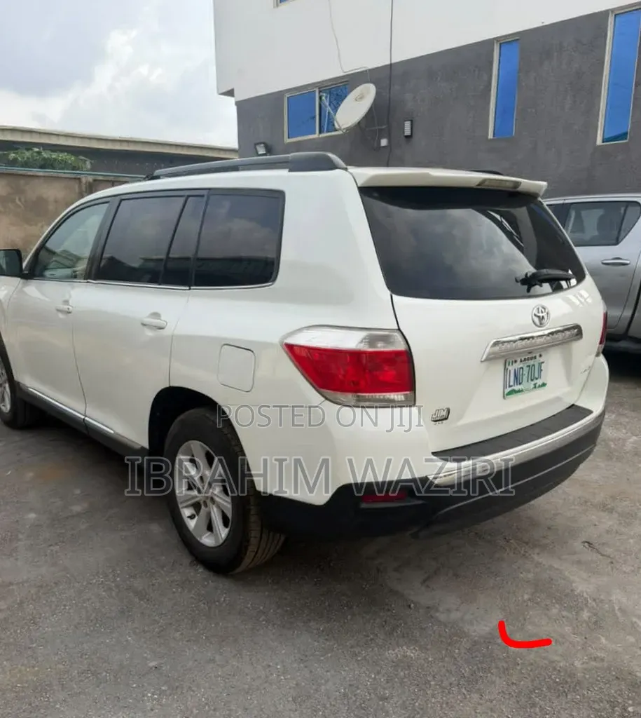 Toyota Highlander 2013 White
