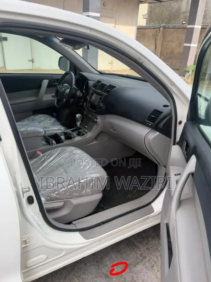 Toyota Highlander 2013 White