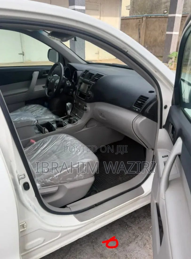 Toyota Highlander 2013 White