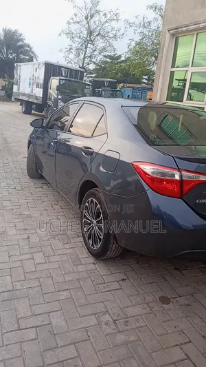 Toyota Corolla 2015