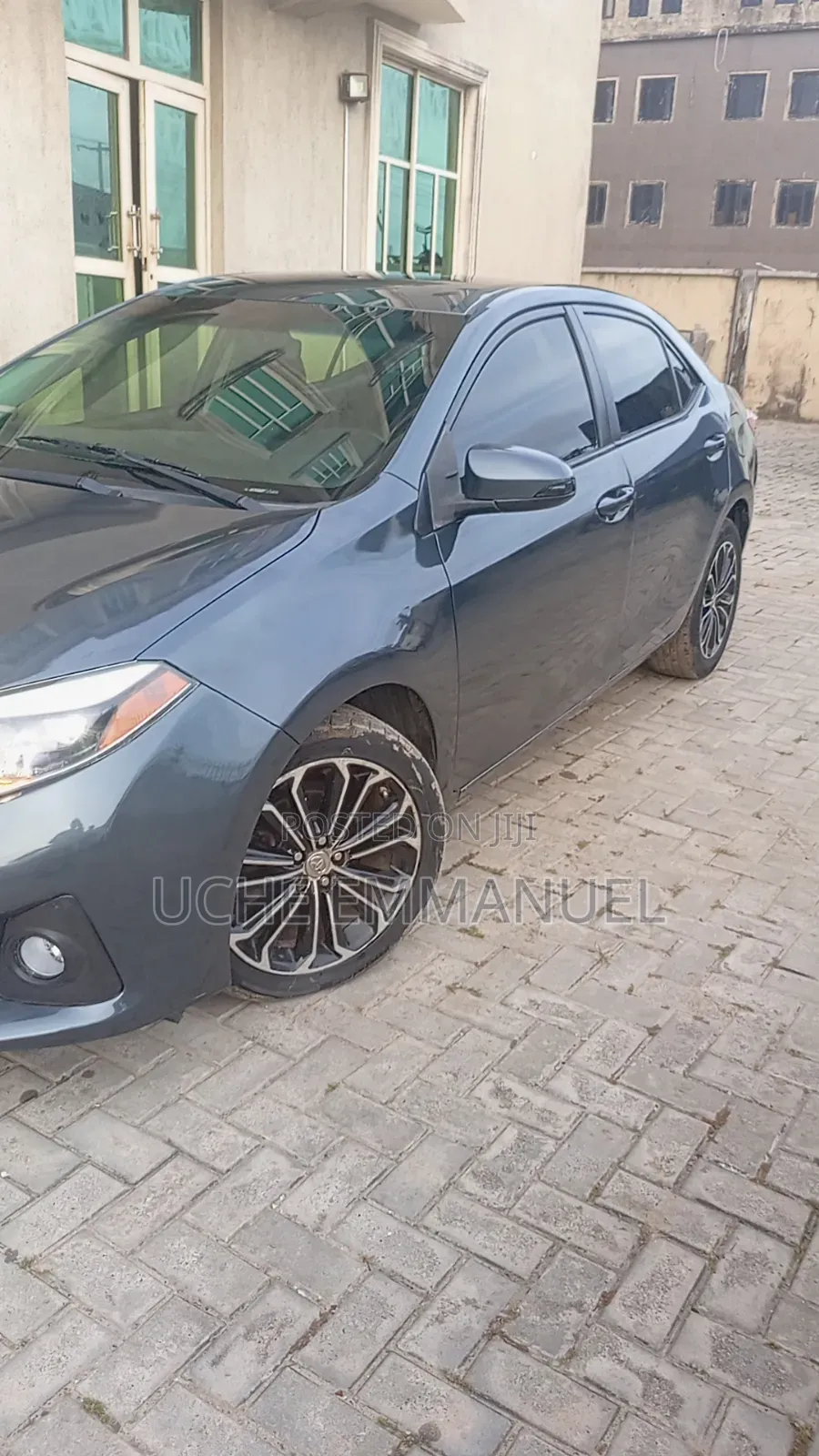 Toyota Corolla 2015