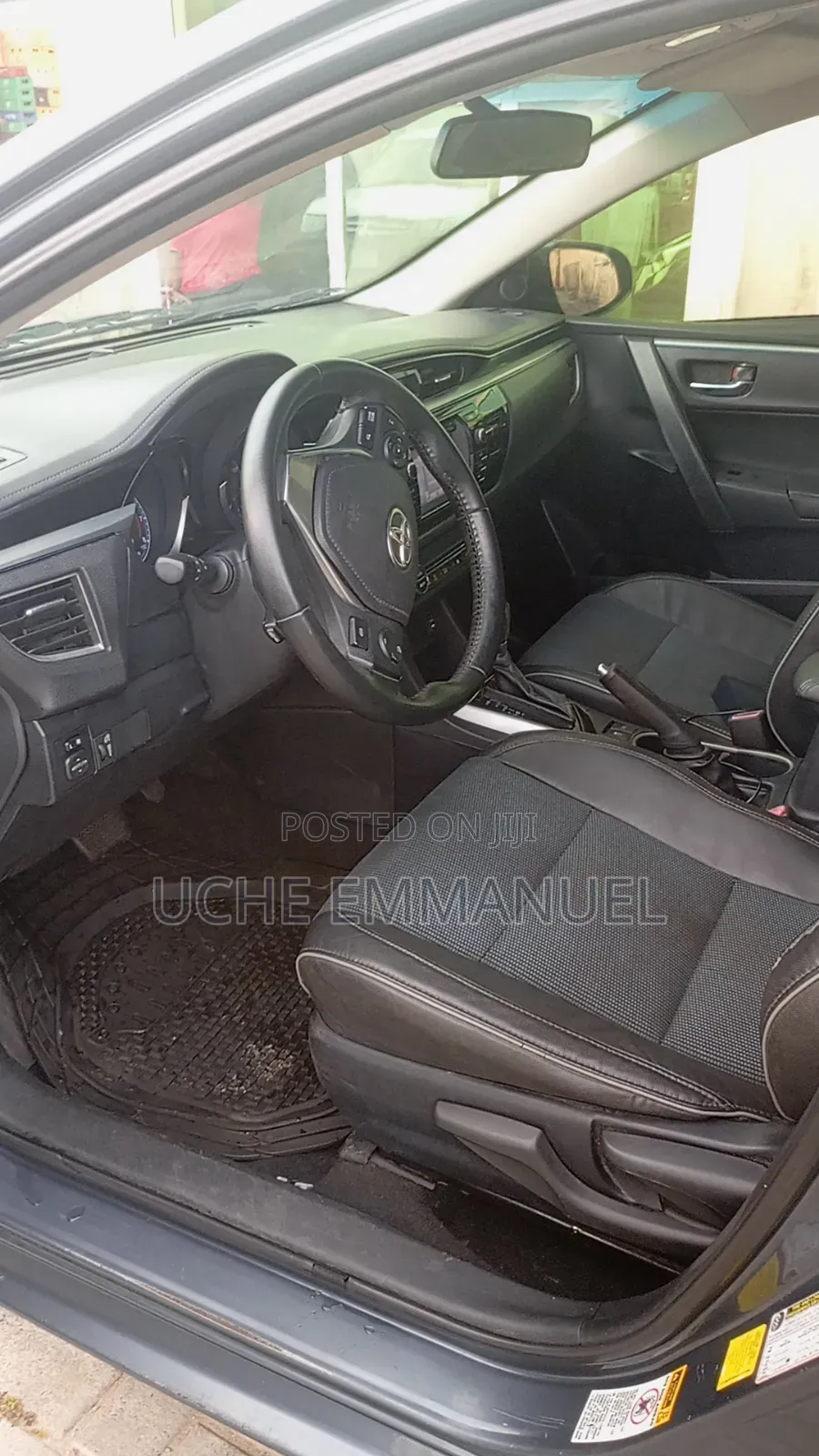 Toyota Corolla 2015