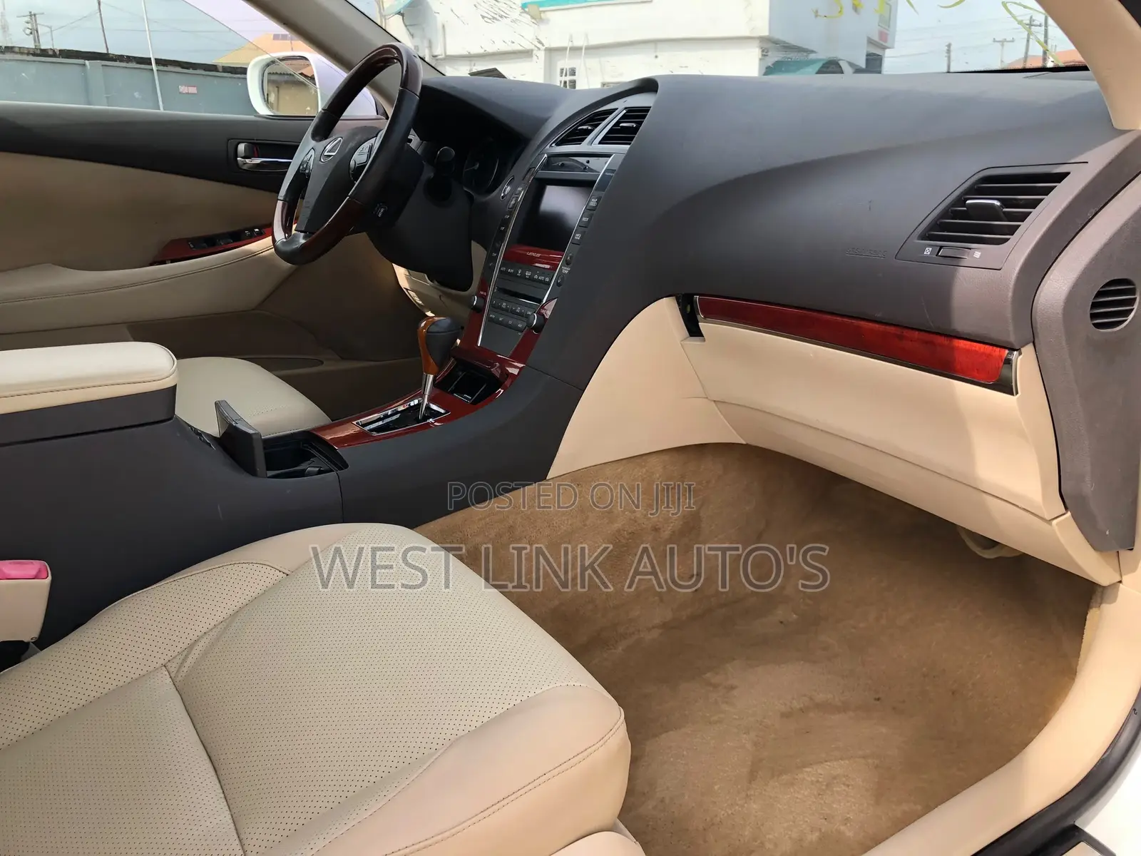 Lexus ES 2012 White