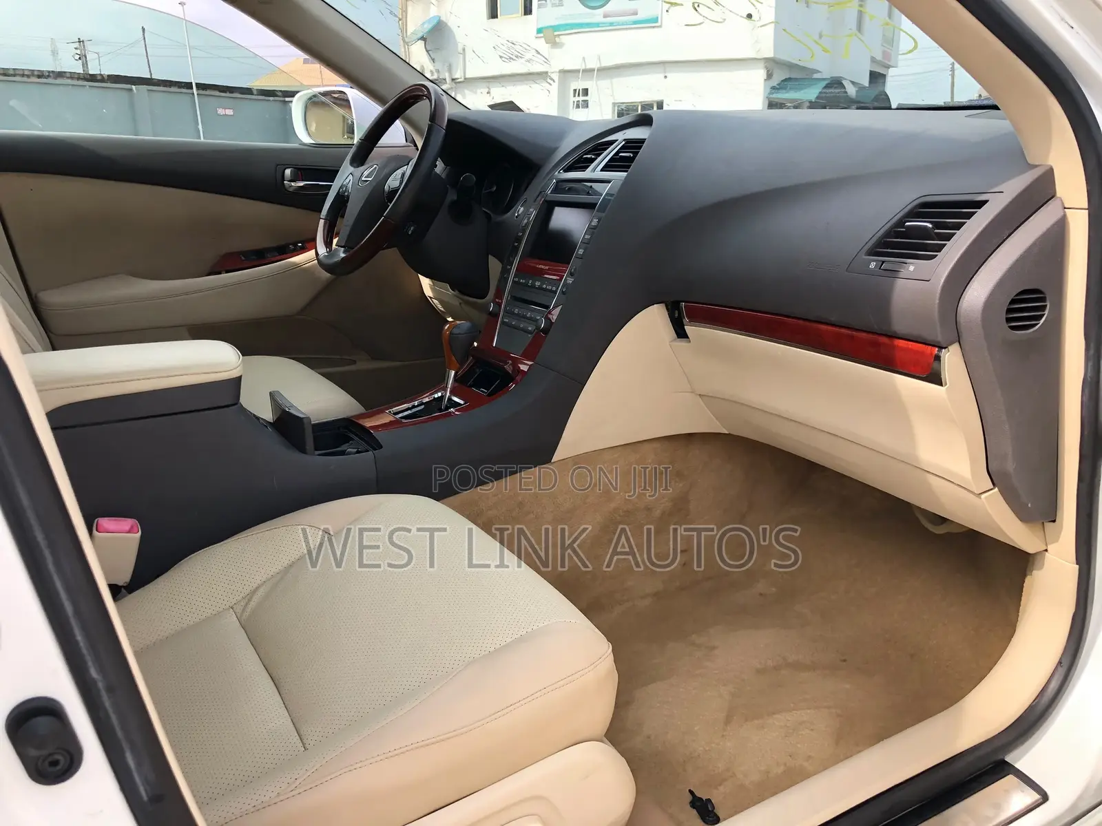 Lexus ES 2012 White