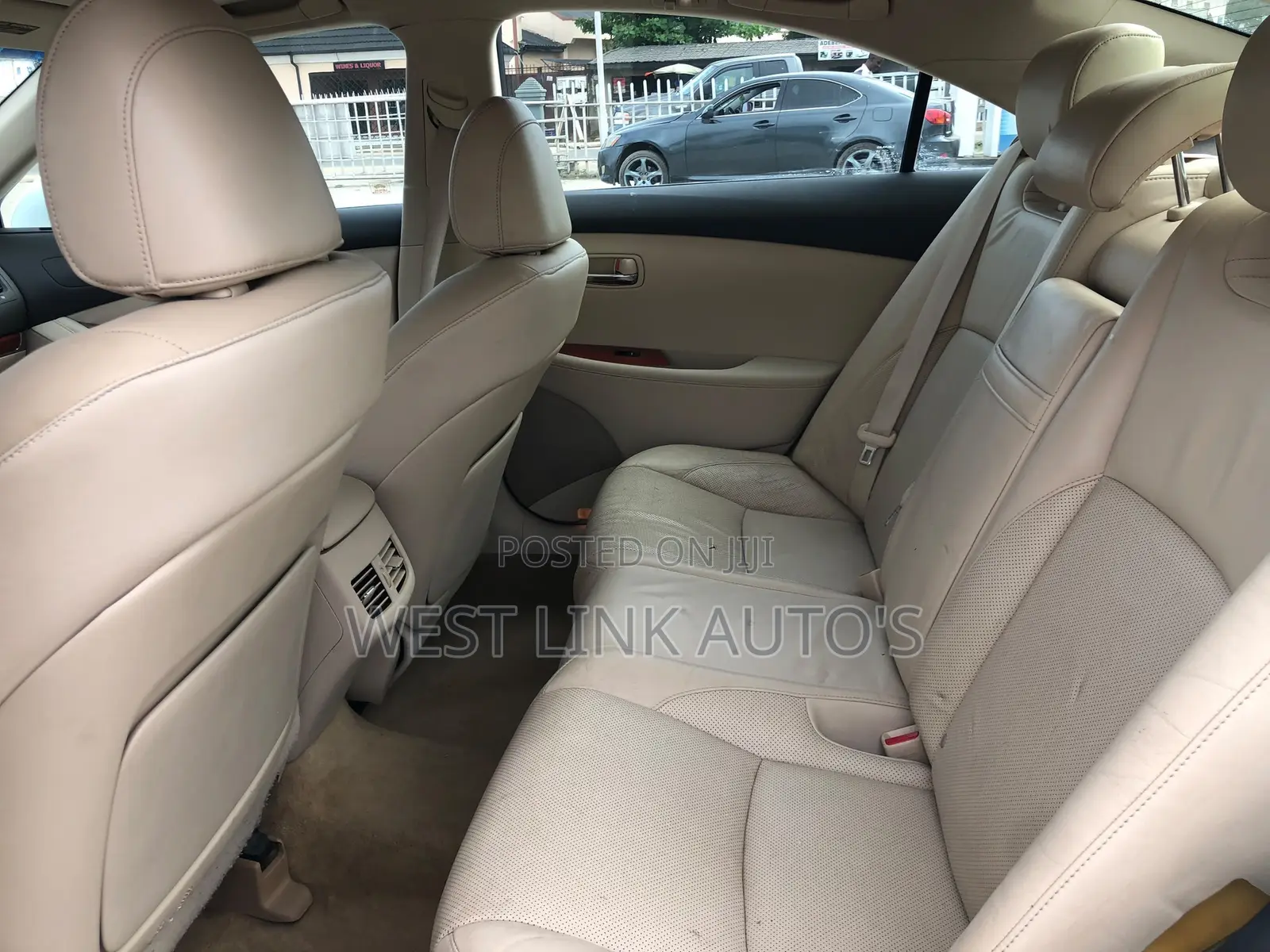 Lexus ES 2012 White