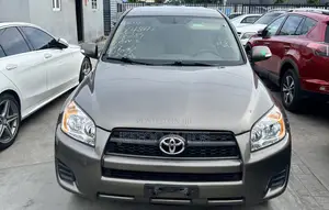 Toyota RAV4 2.5 2011 Brown
