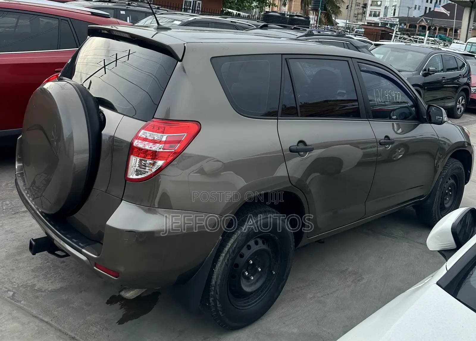 Toyota RAV4 2.5 2011 Brown