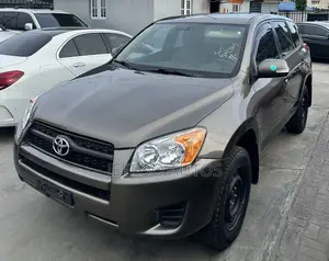 Toyota RAV4 2.5 2011 Brown