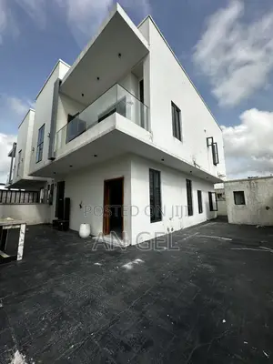 4bdrm Duplex in Lekki Scheme 2, VGC / Ajah for rent