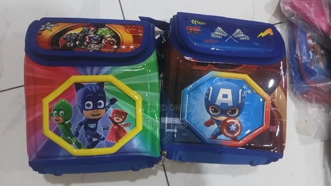 Lunch Box Quality and Durable Back and Side