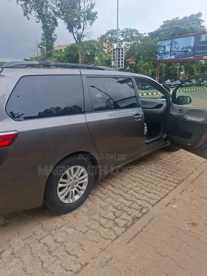 Toyota Sienna for Hire