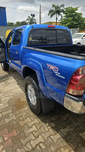Toyota Tacoma 2006 Blue