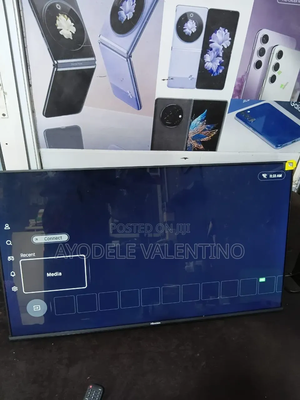 Smart Frame Less TV