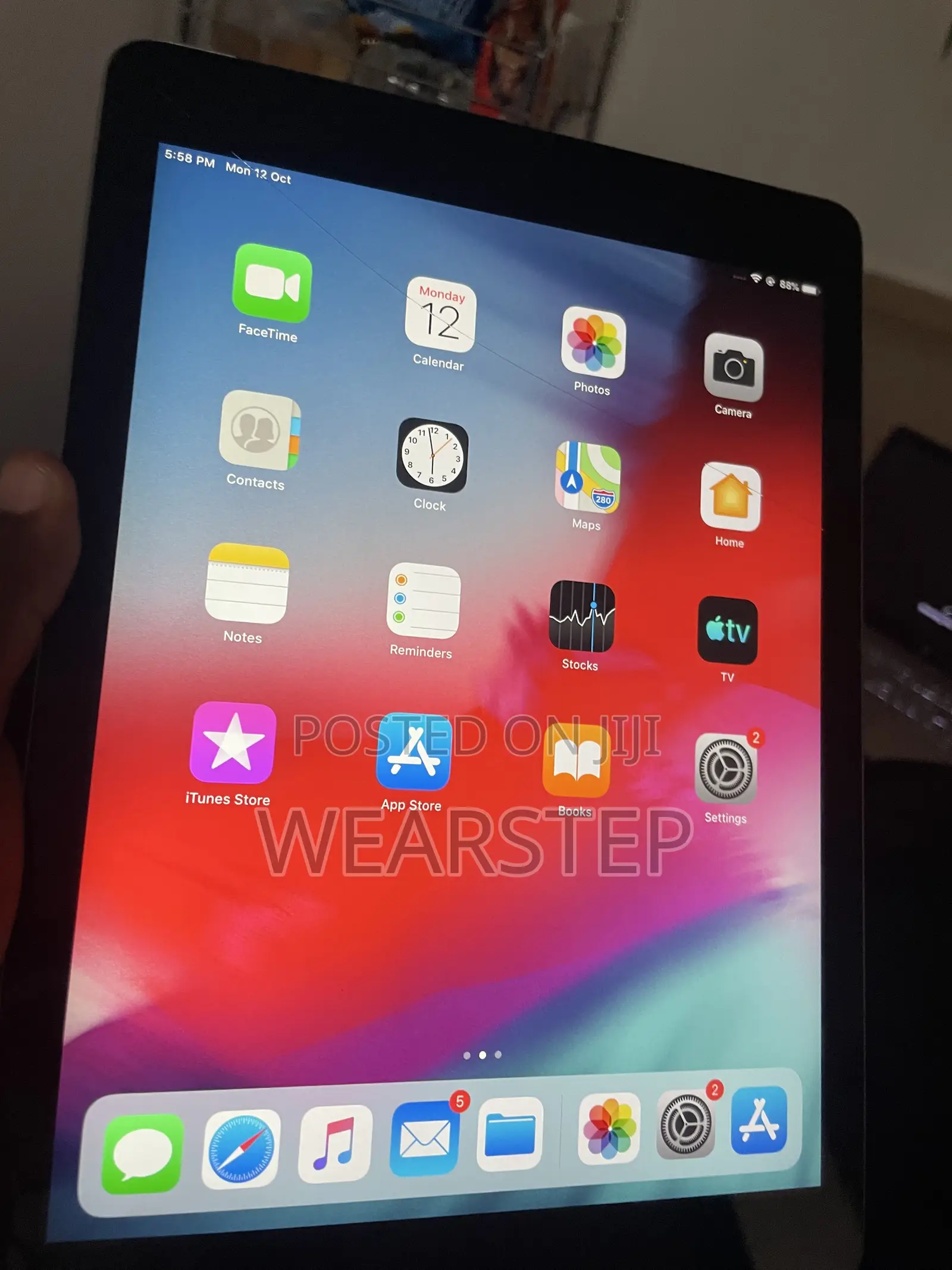 Apple iPad Air 16 GB Gray