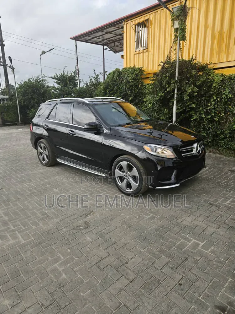 Mercedes-Benz GLE-Class 2019 Black