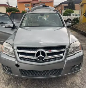 Mercedes-Benz GLK-Class 2011 Gray