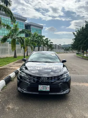 Toyota Camry 2019 Black