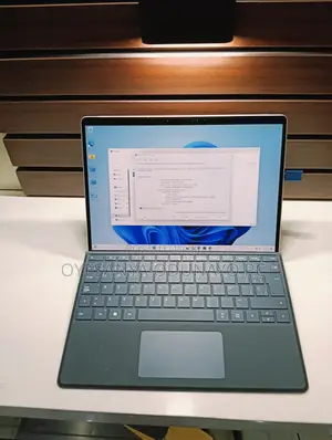 Laptop Microsoft Surface Pro 8 16GB Intel Core i7 SSD 512GB