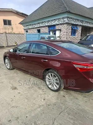 Toyota Avalon 2015 Red