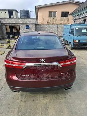 Toyota Avalon 2015 Red