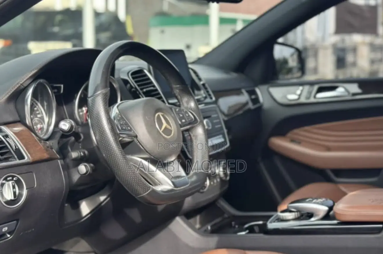 Mercedes-Benz GLE-Class 2016 Black