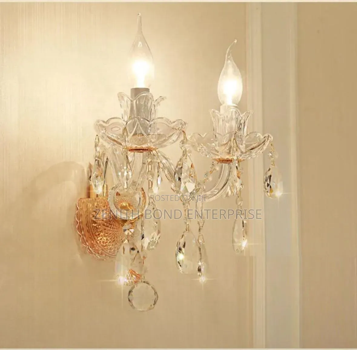 Crystal Wall-Bracket