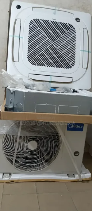 Midea Ceiling Cassette 4way Air Flow AC,fully Copper,fast Cooling.