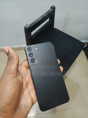 Samsung Galaxy S22+ 5G 128 GB Black