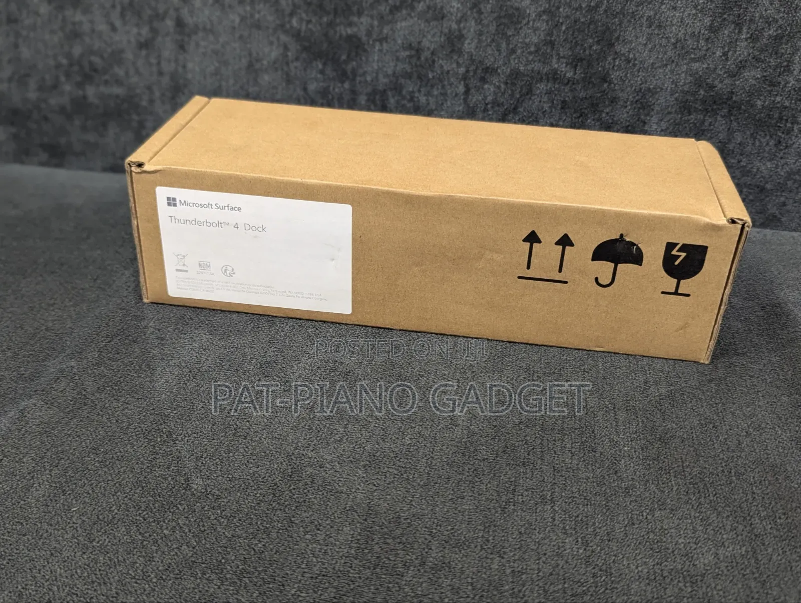 Microsoft Surface Dock 4