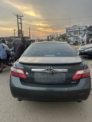 Toyota Camry XLE V6 4dr Sedan (3.5L 6cyl 6AM) 2008 Gray