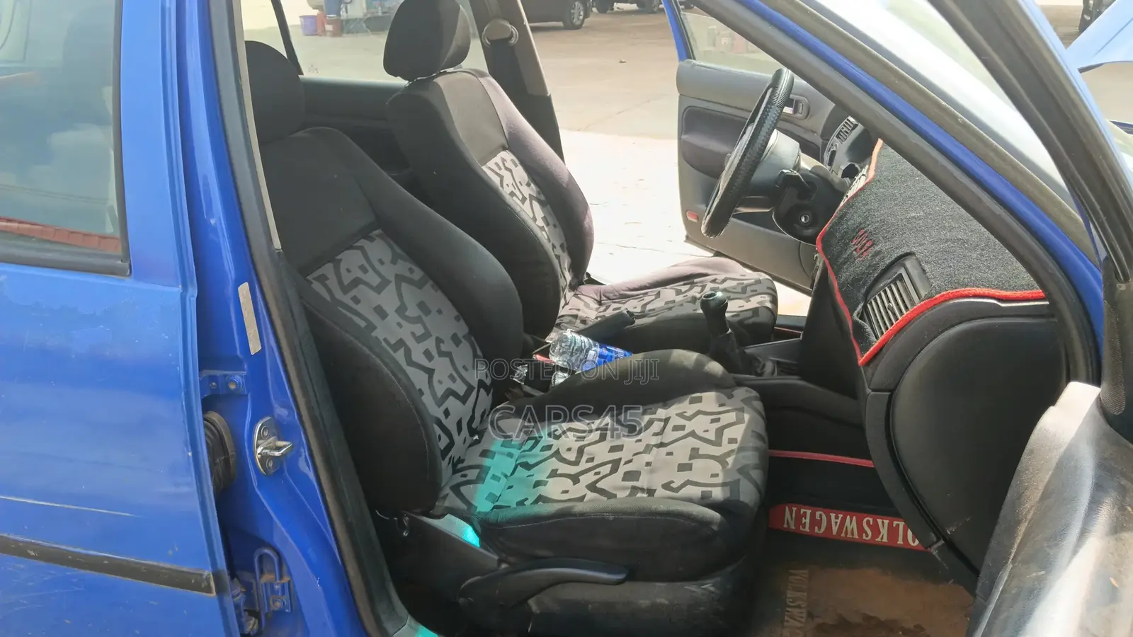 Volkswagen Golf 1999 Blue