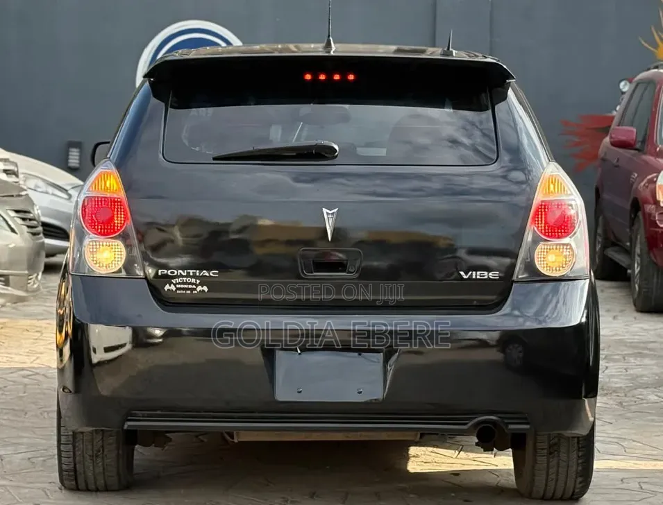 Pontiac Vibe 2010 Black