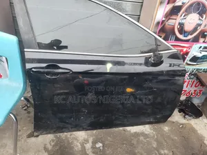 Font Right Door Toyota Camry 2018-2020