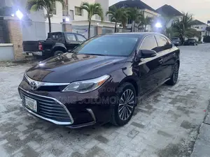 Toyota Avalon XLE 4dr Sedan (3.5L 6cyl 6A) 2014 Burgundy