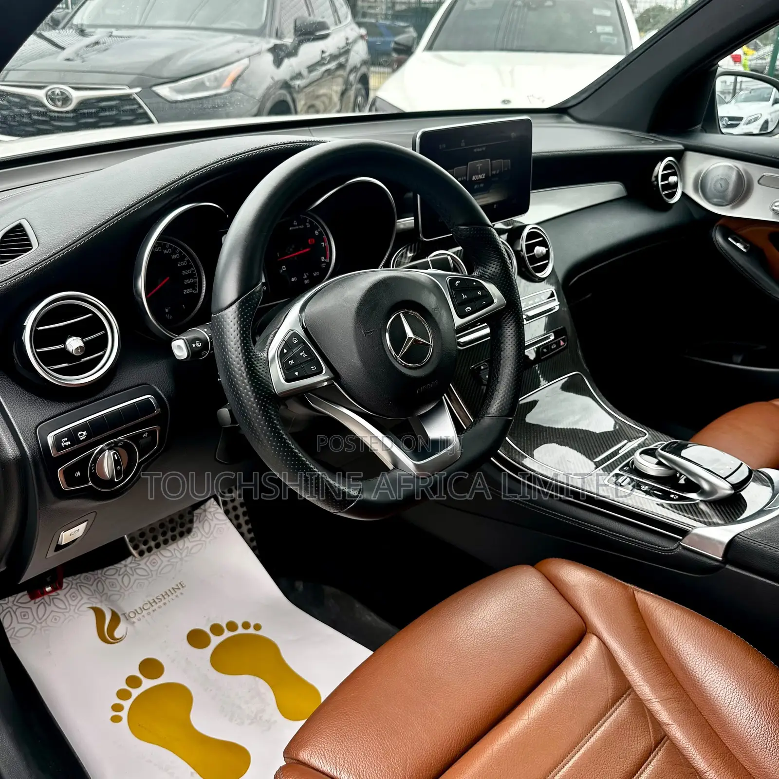 Mercedes-Benz GLC-Class 2019 White