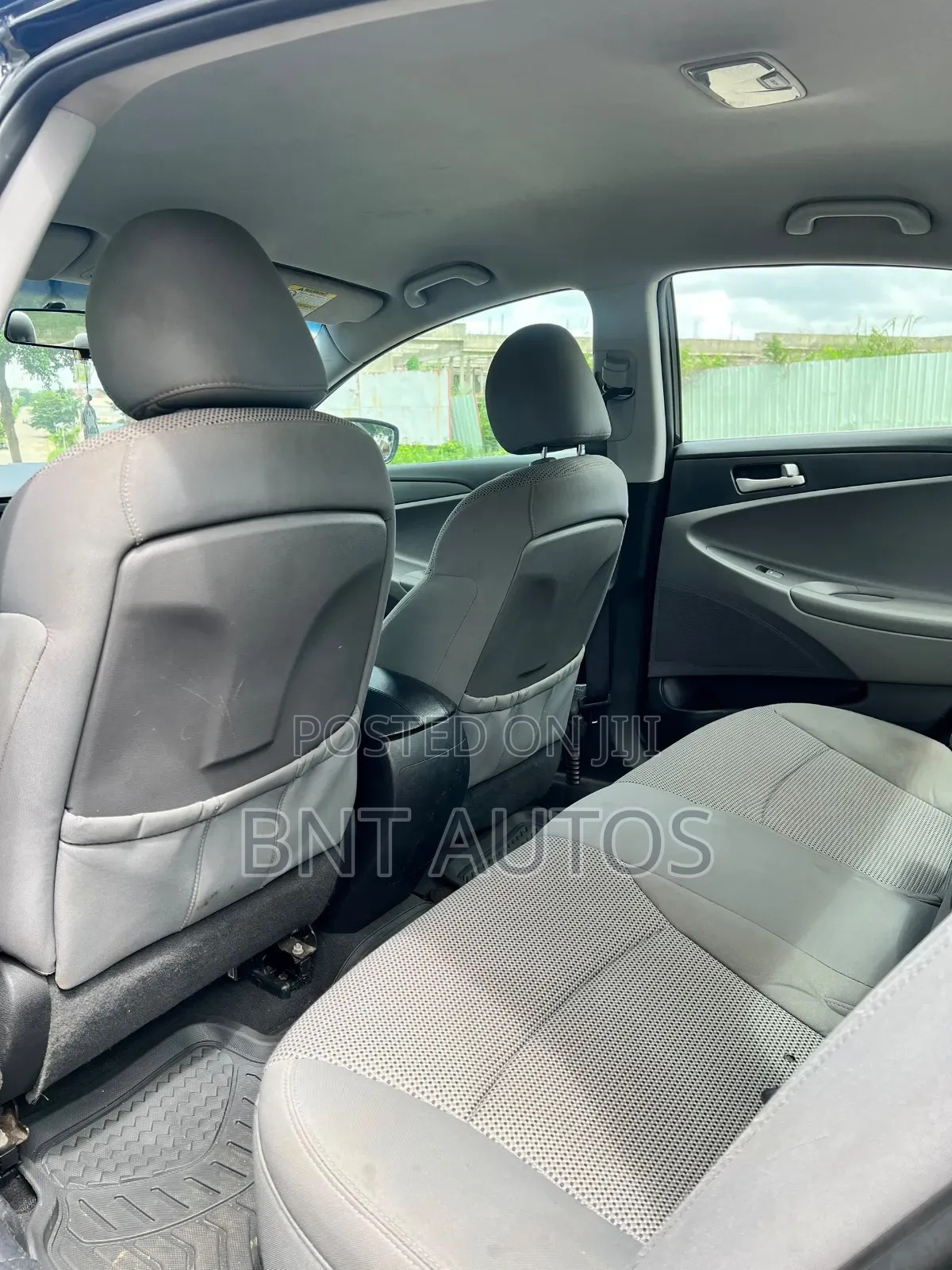 Hyundai Sonata 2010 Black