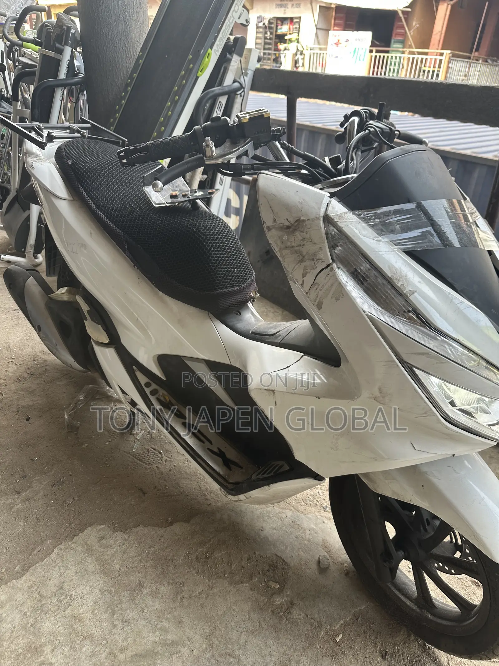 Honda 2019 White