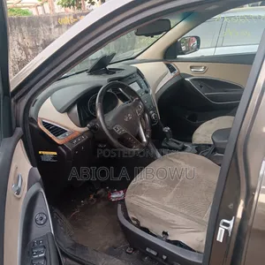 Hyundai Santa Fe 2014 Brown
