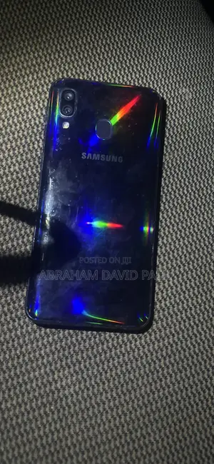 Samsung Galaxy A40 64 GB Blue