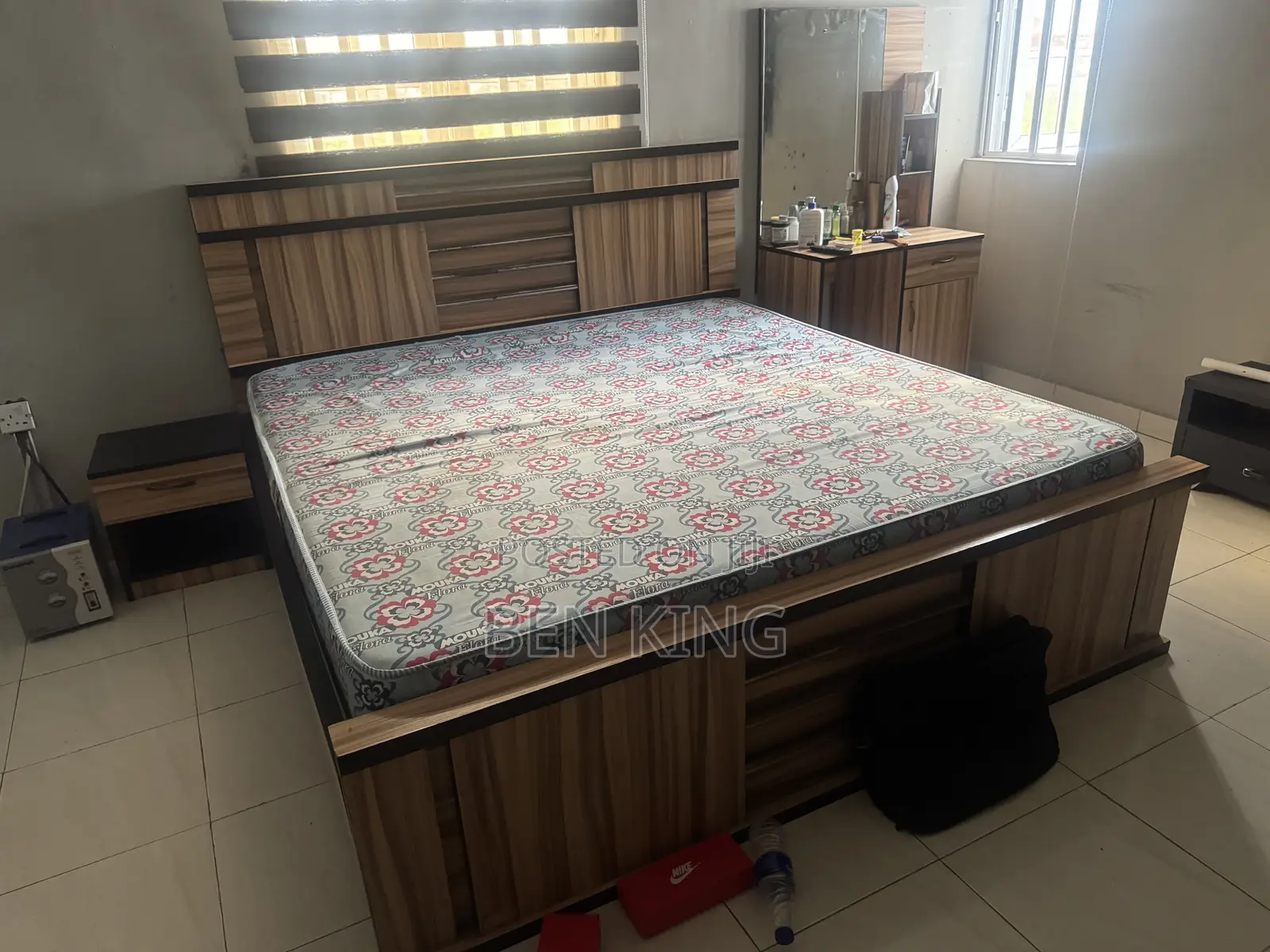 6by6 Bedframe With Mattress, Side Drawer, Mirror Desk