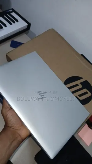 Laptop HP EliteBook 845 G8 16GB AMD Ryzen 5 SSD 512GB