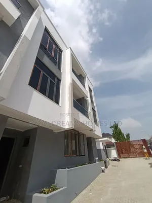 4bdrm Duplex in Wuye for sale
