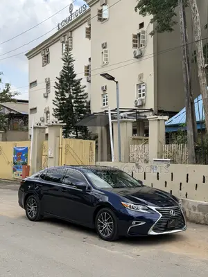 Lexus ES 350 FWD 2017 Blue