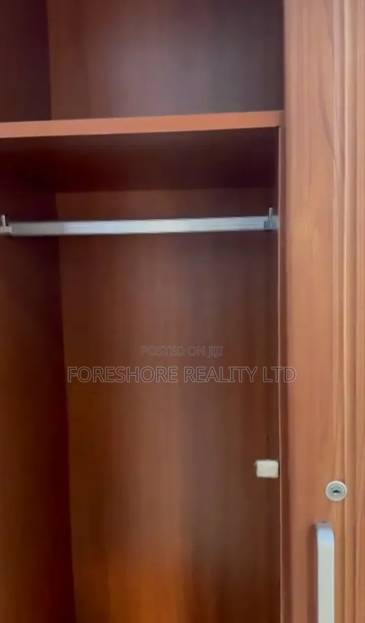 2bdrm Apartment in Ikeja Gra for rent